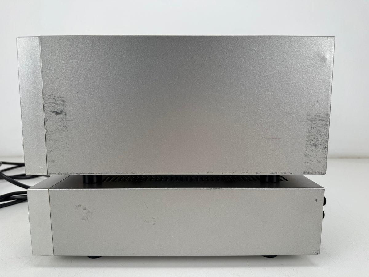 Akai UC-M2 Stereo Cassette Deck / UC-U2 Stereo Integrated Amplifier Set