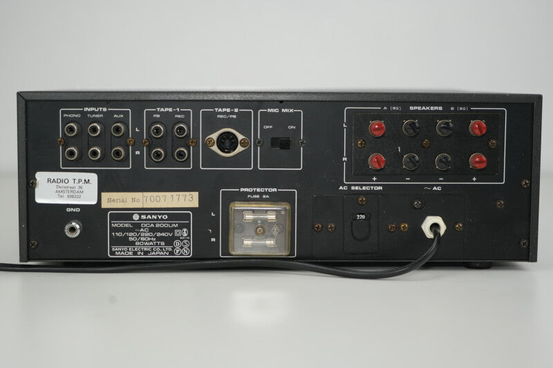 Sanyo DCA-200UM - Stereo Amplifier with phone input