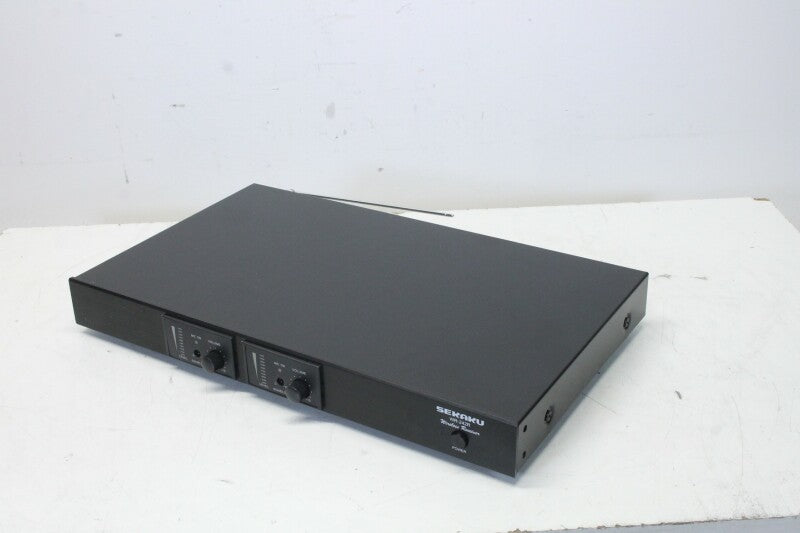 Sekaku WR-242R  2 channel Wireless Mic System