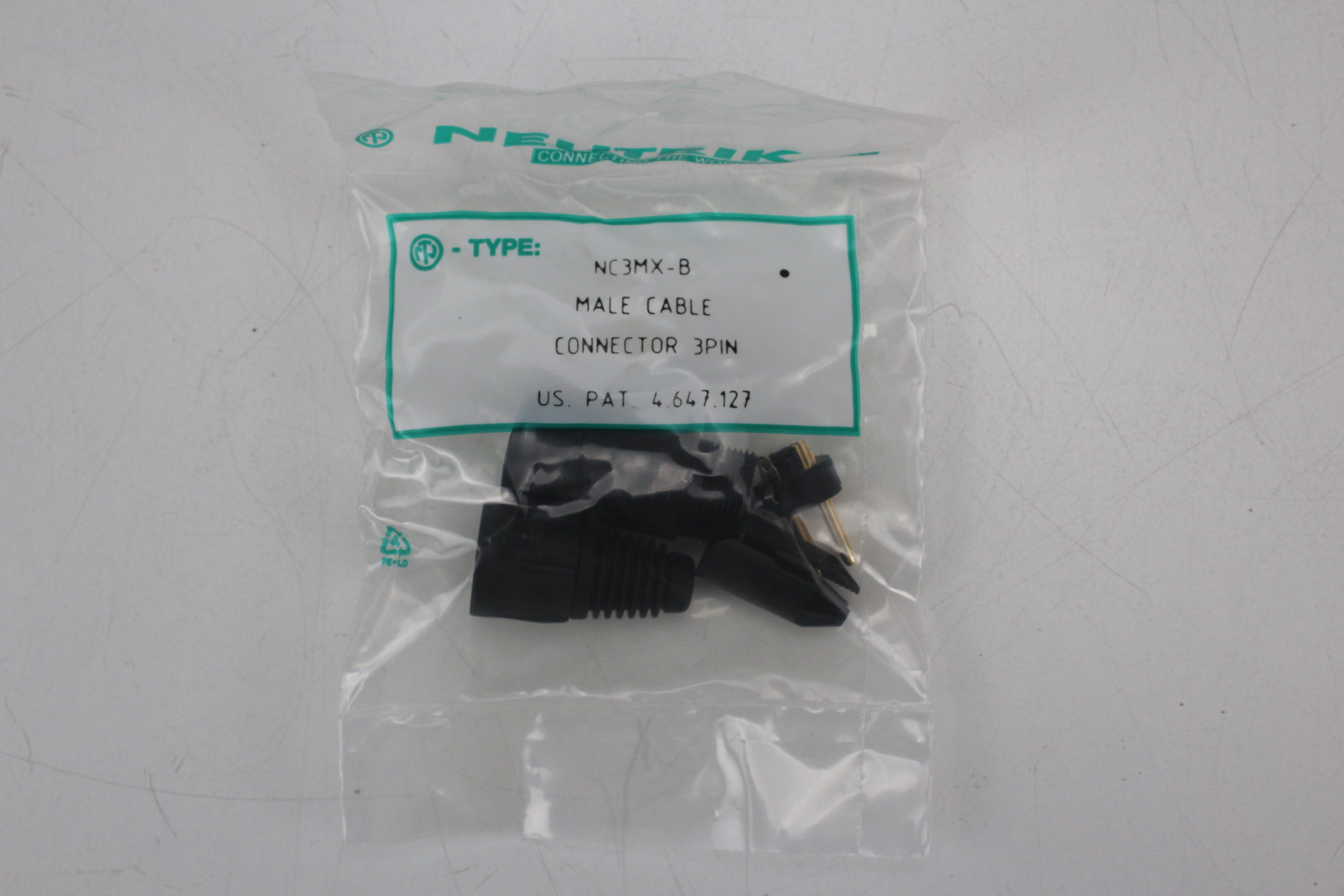 Neutrik NC3MX-B is a 3-pin male XLR cable connector new old stock