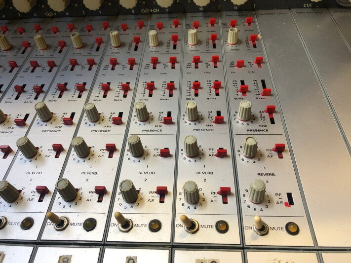 Studer 089 MK1 11-kanaals vintage studiomixer