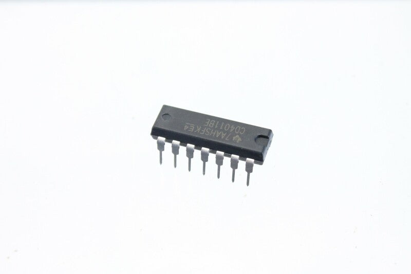 Texas Instruments CD4011BE IC Kavel van 5 NIEUW!