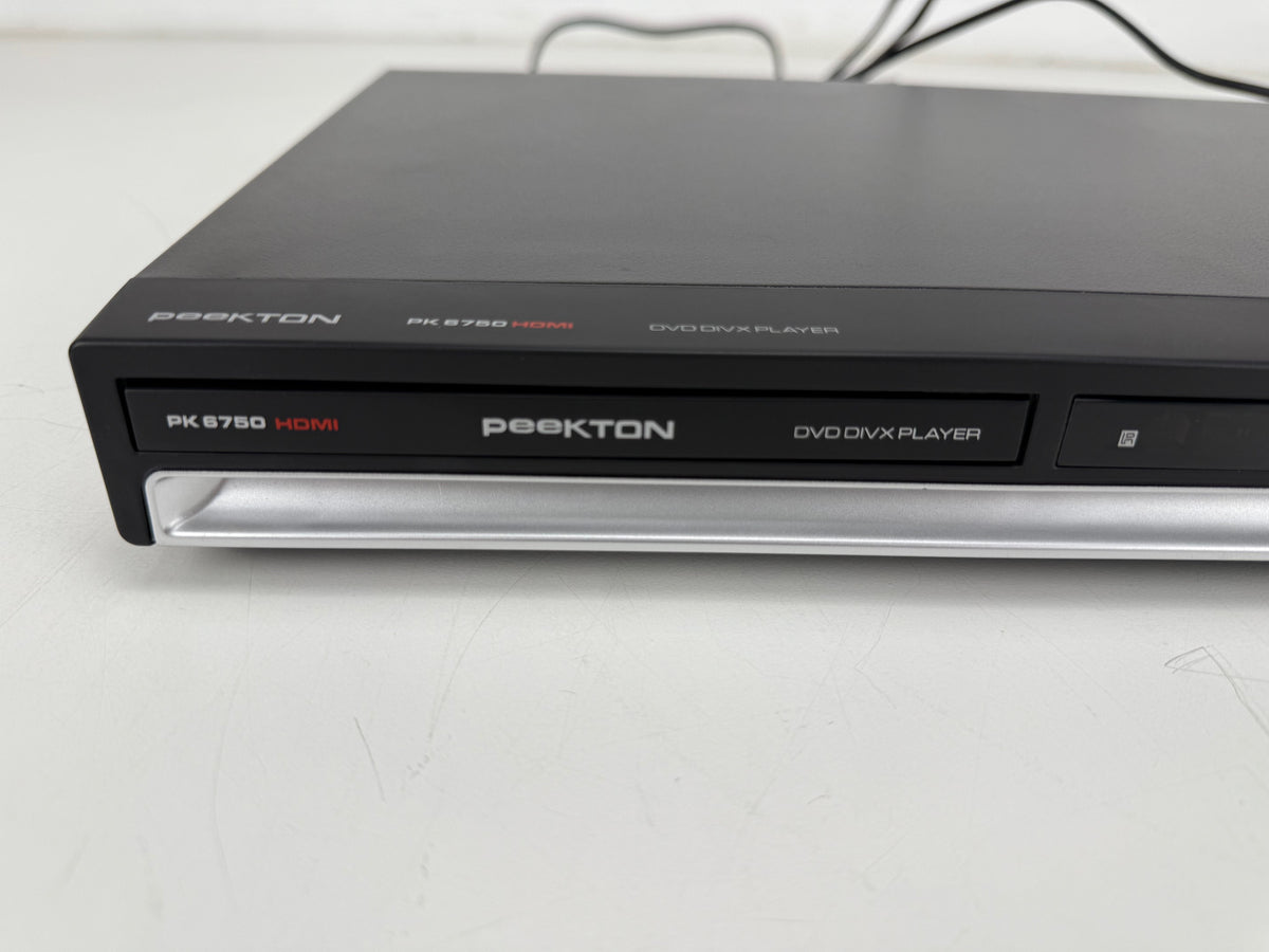 Peekton PK 6750 HDMI DVD DIVX Player With Original Box - Remote Control