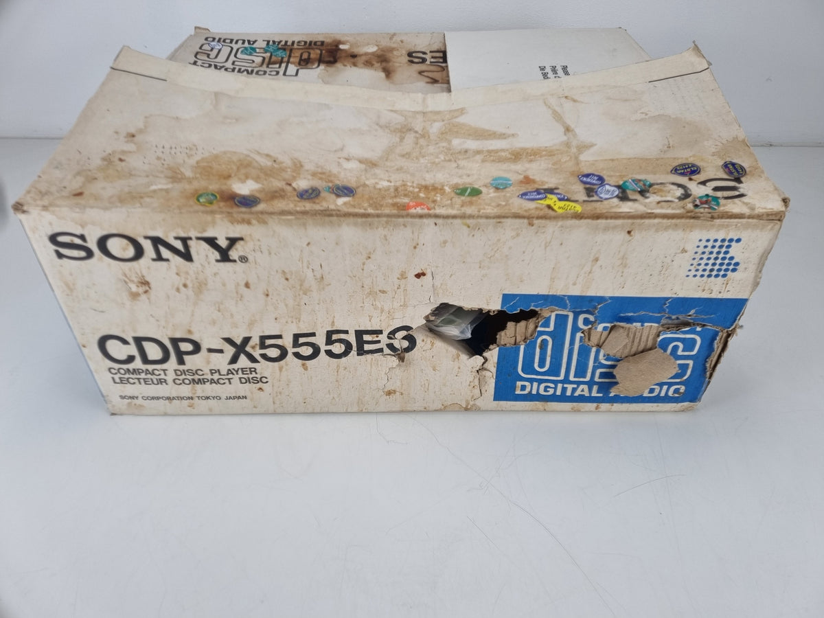 Sony CDP-X555ES CD player - Remote- Original box - Instruction manual -  Champagne
