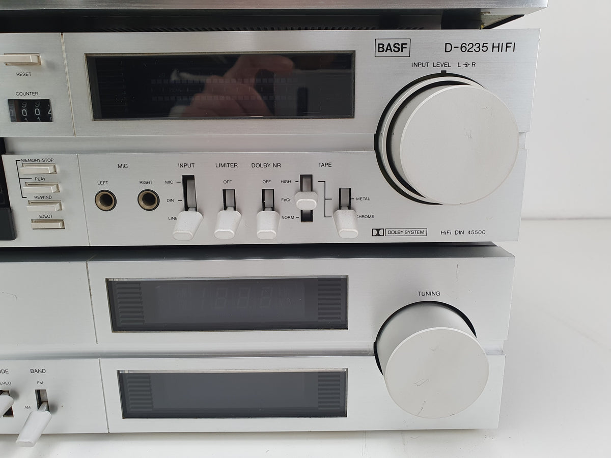 BASF Set D-6200 Tuner - D-6360 Stereo versterker D-6235 Cassettedeck