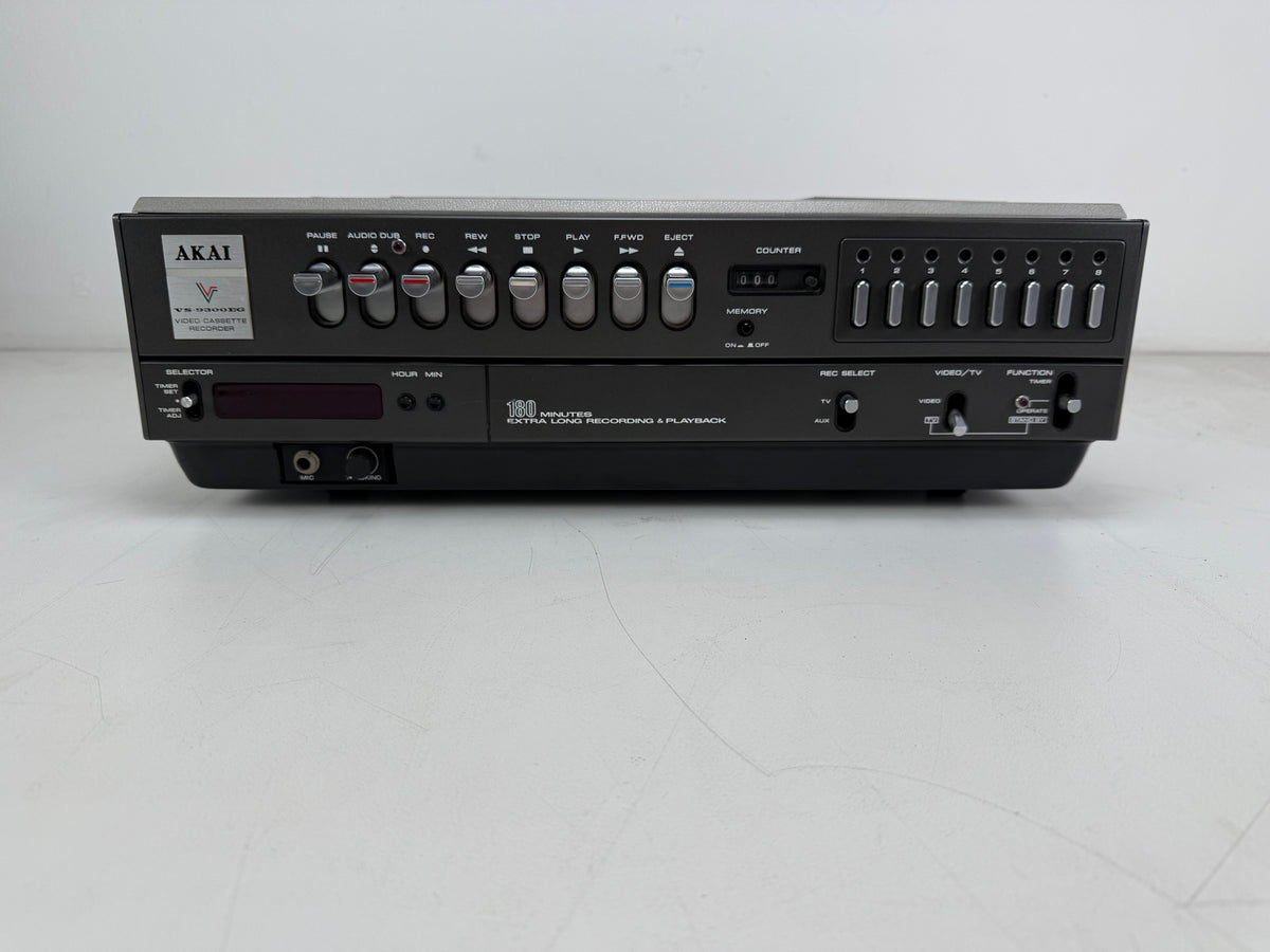 Akai VS - 9300EG Video Cassette Recorder - Sold as is