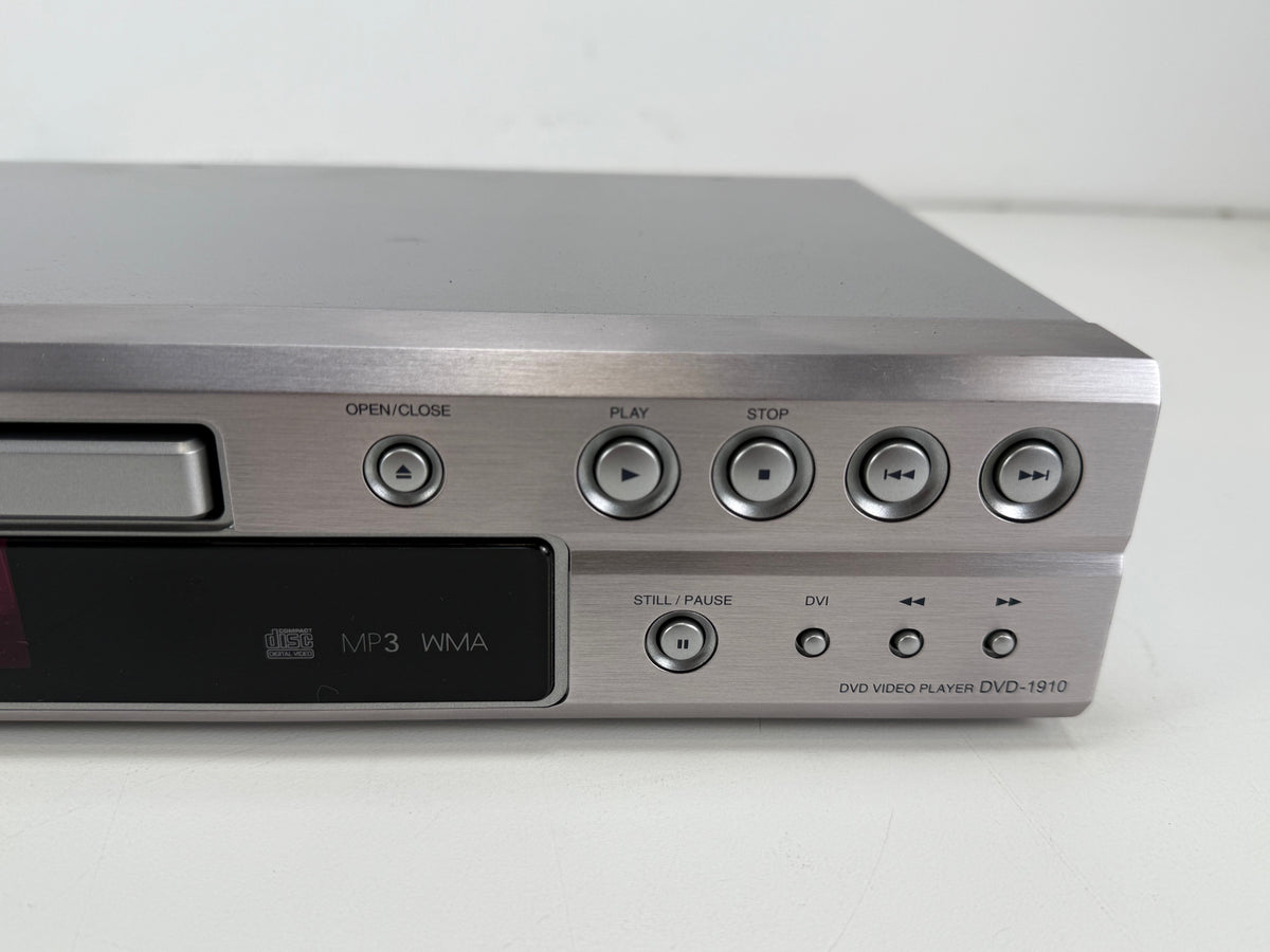 Denon DVD-1910 DVD Video Player With Original Box - Remote Control - Manual